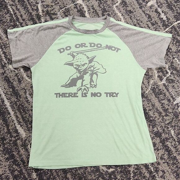 Star Wars Yoda Master T-shirt XL - Picture 1 of 5